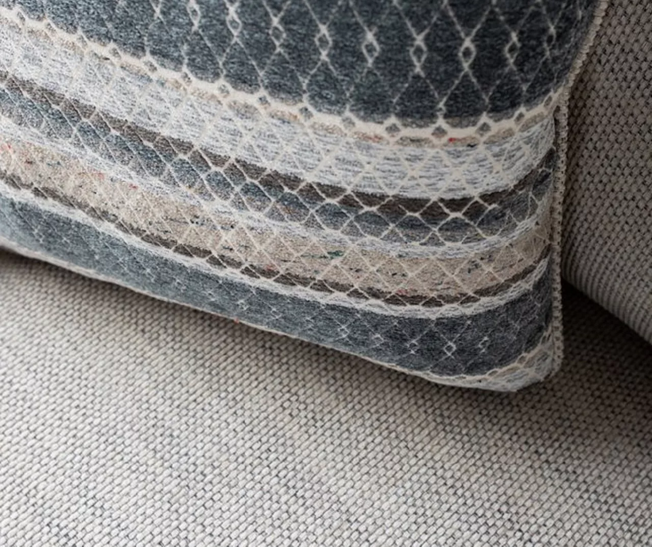 Mabella Cream Sofa Chaise 6 Mabella Cream Sofa Chaise - Image 6